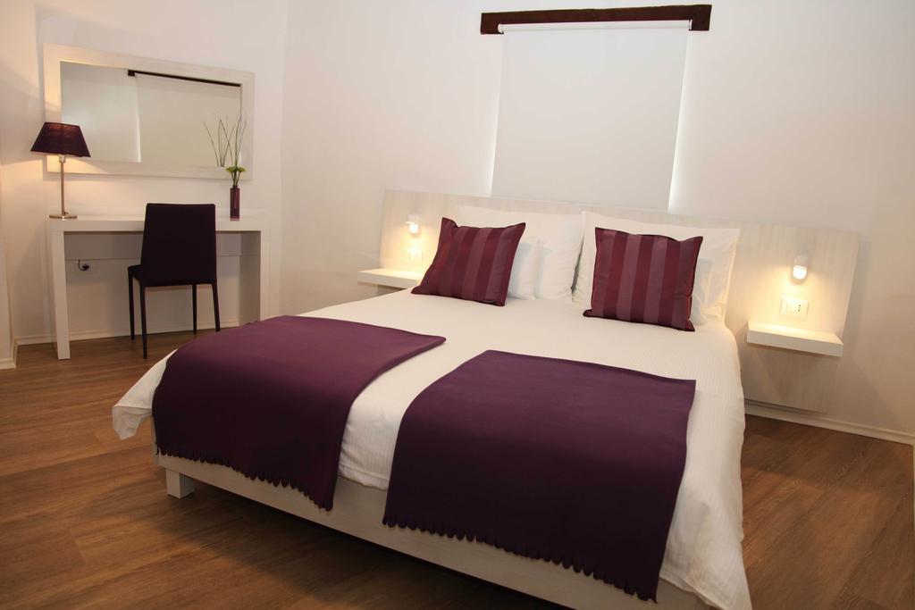 Boutique Hotel Dvor Dobrovo Habitación foto